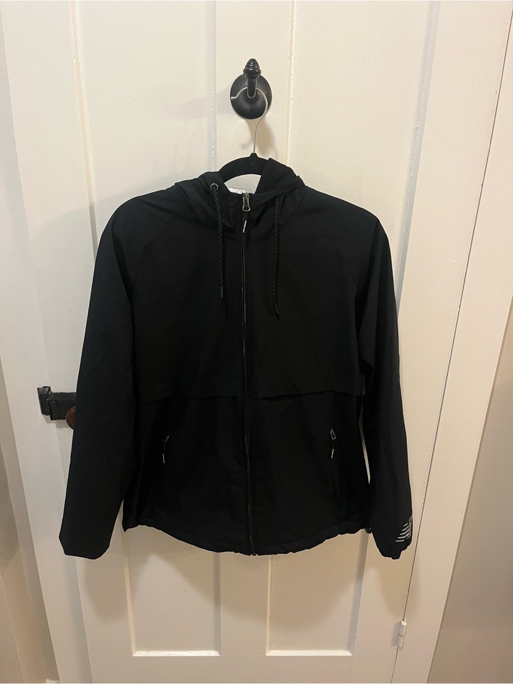 Men’s New Balance Lightweight Reflective Jacket Medium Black